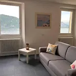 Casa Mael - Lakefront Flat Apartman *