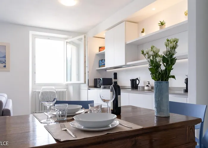 Apartamento Casa Mael - Spacious Lakefront Flat
