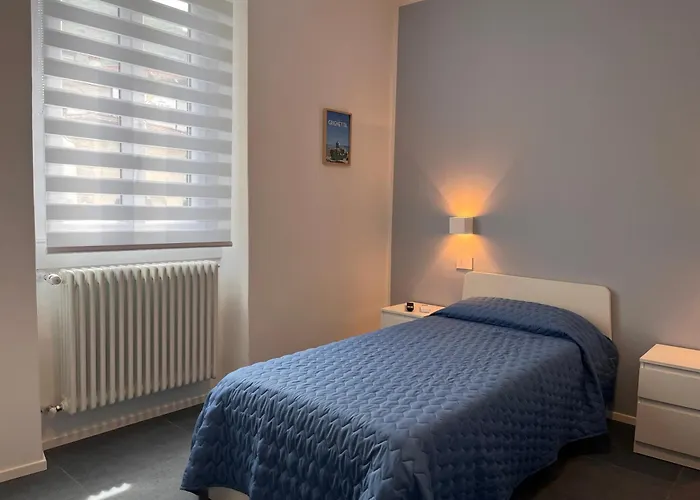 Casa Mael - Spacious Lakefront Flat Apartamento Lierna