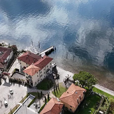 Casa Mael - Spacious Lakefront Flat Apartment Lierna